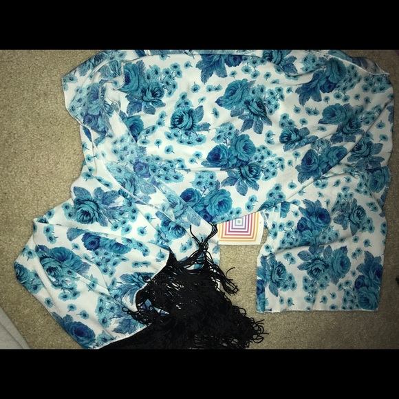 Lularoe monroe - Picture 3 of 3